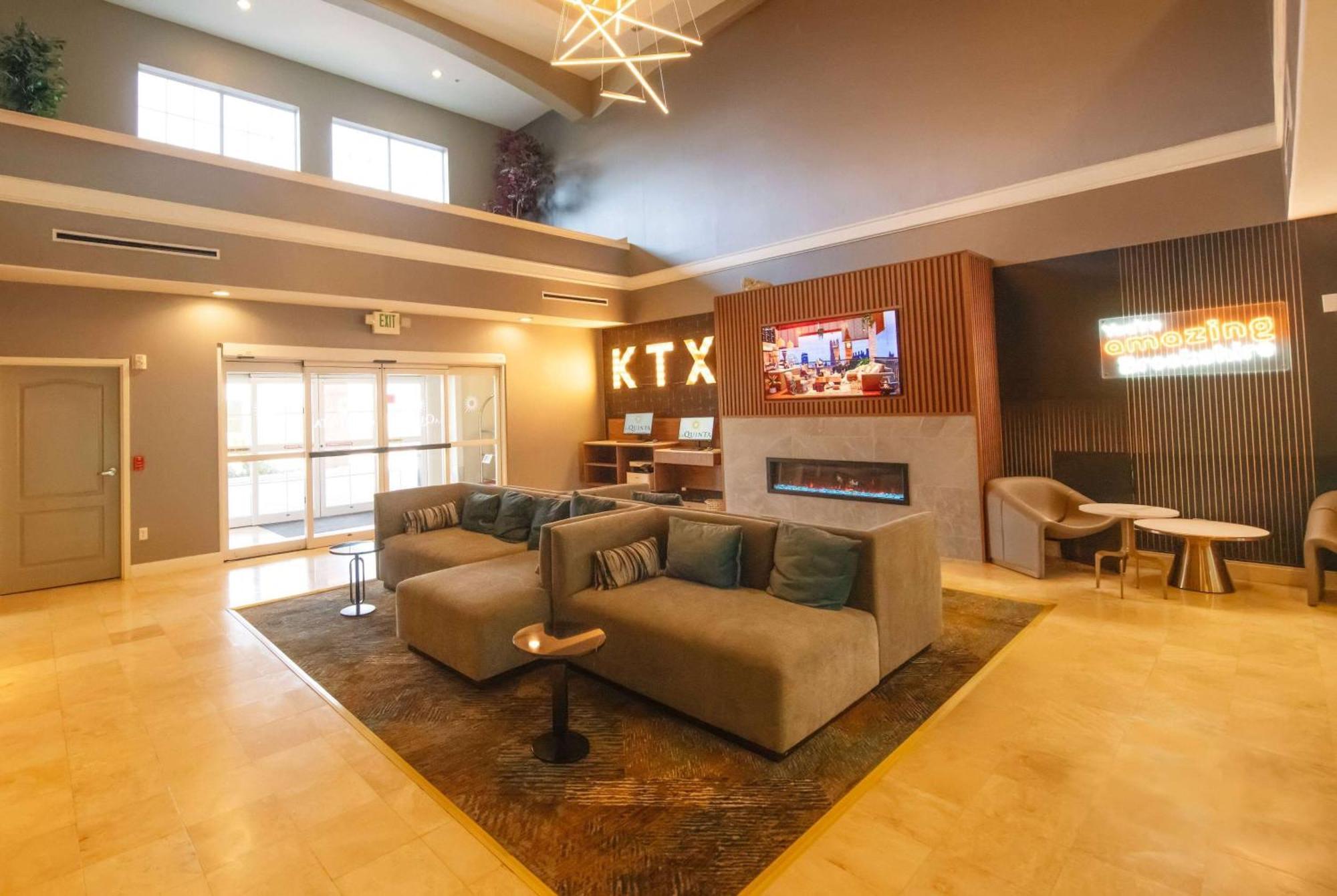 La Quinta By Wyndham Brookshire West Katy Ξενοδοχείο Εξωτερικό φωτογραφία